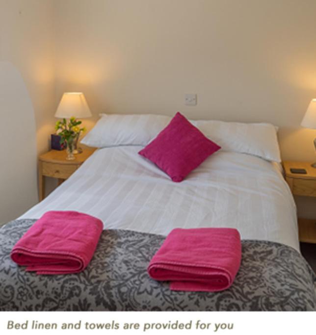 Church Farm Holiday Cottages - Pinster Cottage アッシュボーン エクステリア 写真